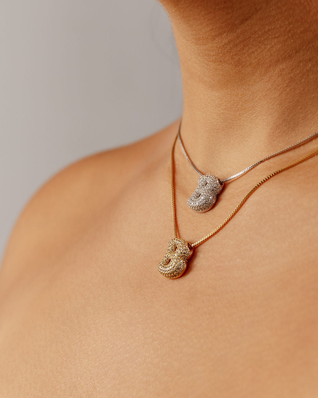 Pendant B