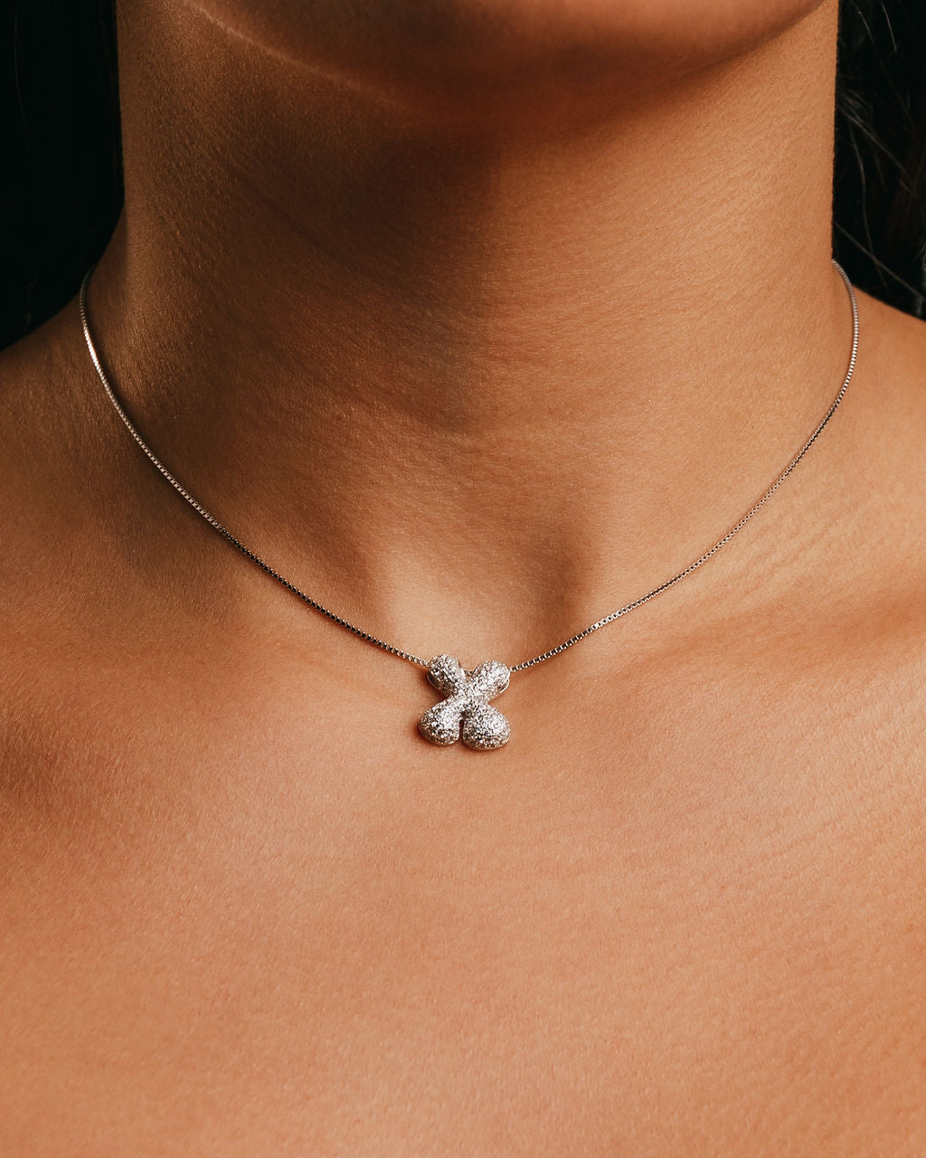 Pendant X