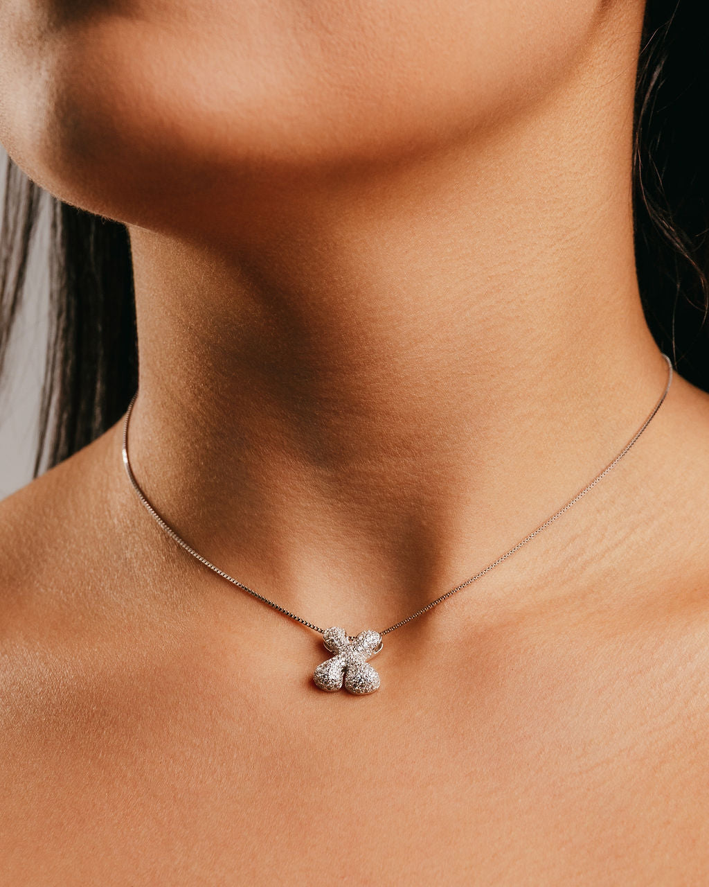 Pendant X